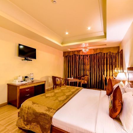 Chokhi Dhani The Palace Hotel 자이살메르 외부 사진