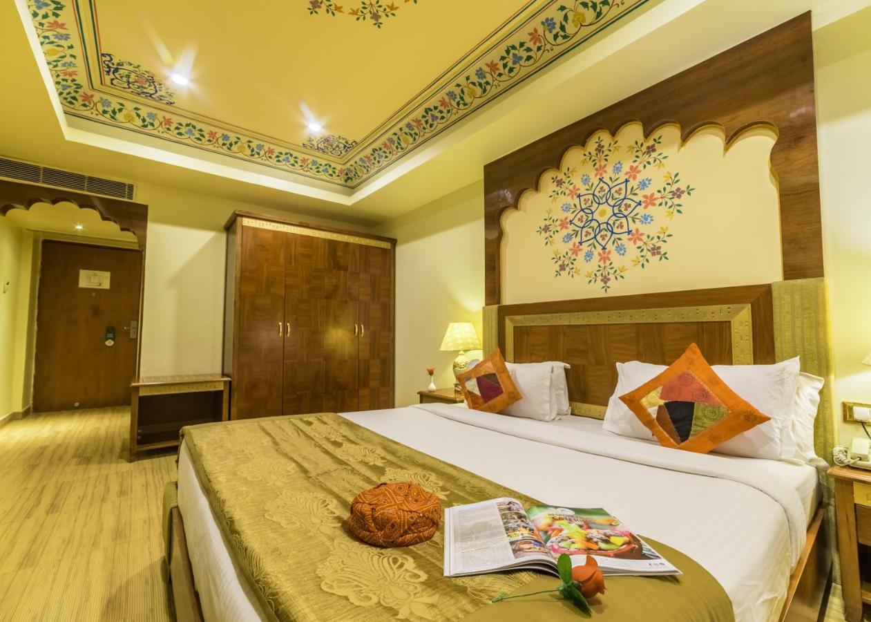 Chokhi Dhani The Palace Hotel 자이살메르 외부 사진