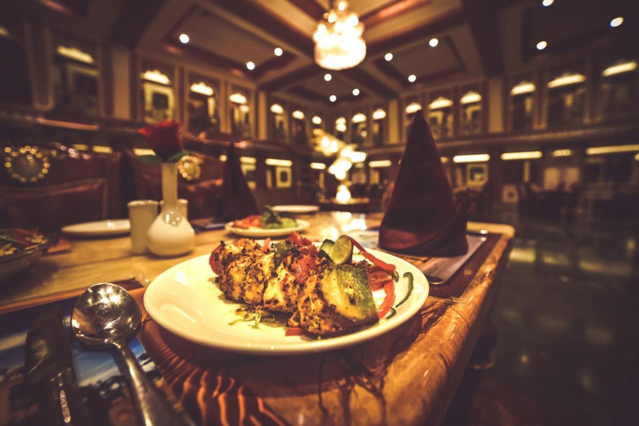 Chokhi Dhani The Palace Hotel 자이살메르 외부 사진