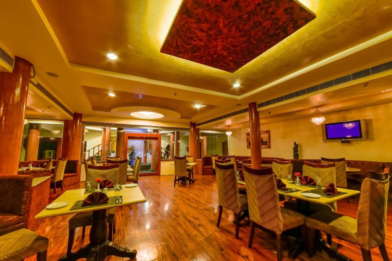 Chokhi Dhani The Palace Hotel 자이살메르 외부 사진
