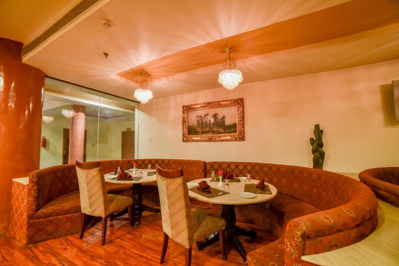 Chokhi Dhani The Palace Hotel 자이살메르 외부 사진