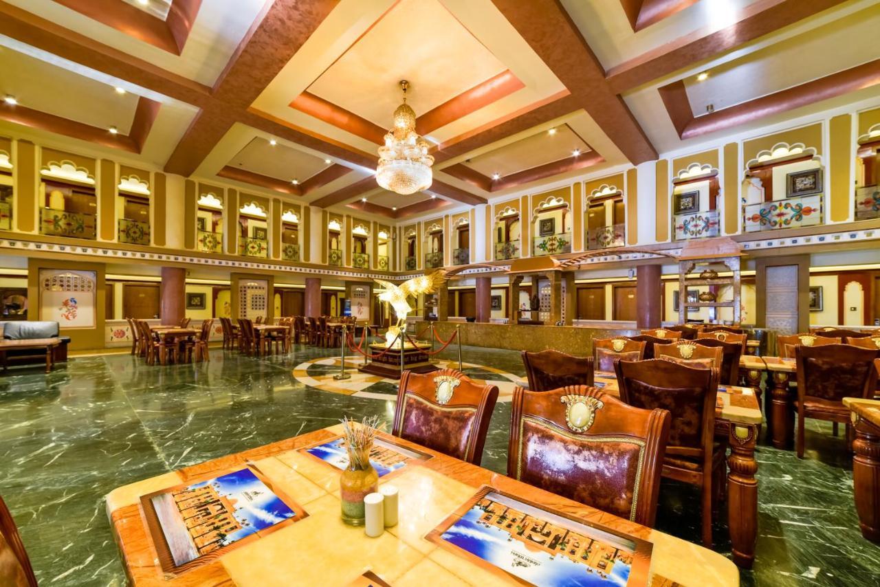 Chokhi Dhani The Palace Hotel 자이살메르 외부 사진